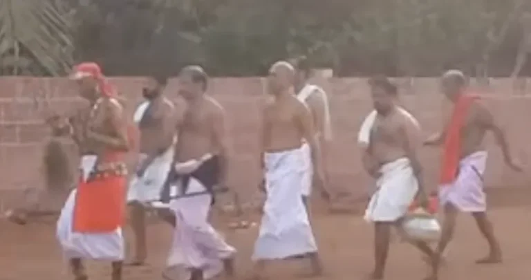 Elathu in Theyyam