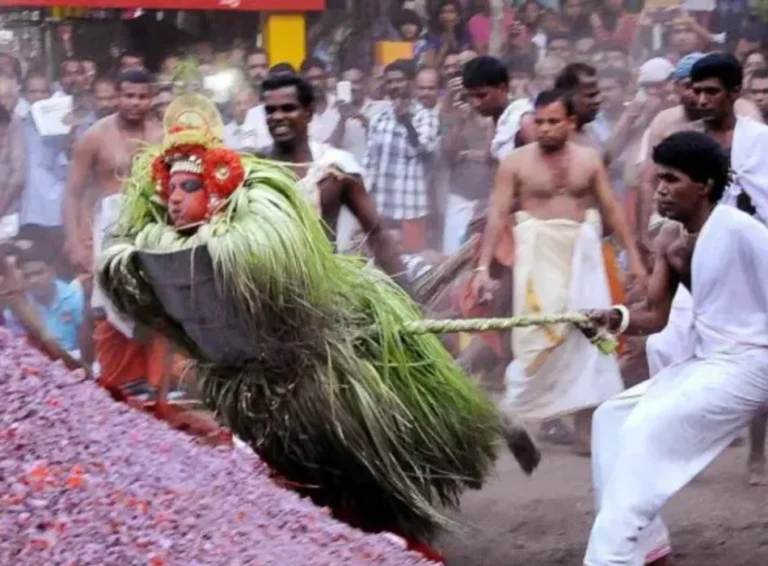 തീച്ചാമുണ്ഡി